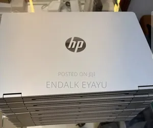 New Laptop HP OmniBook 5 Flip 16GB Intel Core 7 SSD 512GB