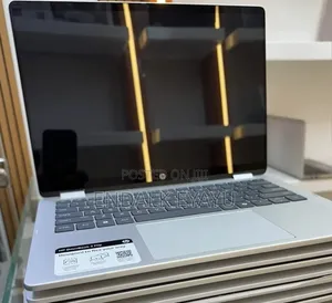 New Laptop HP OmniBook 5 Flip 16GB Intel Core 7 SSD 512GB