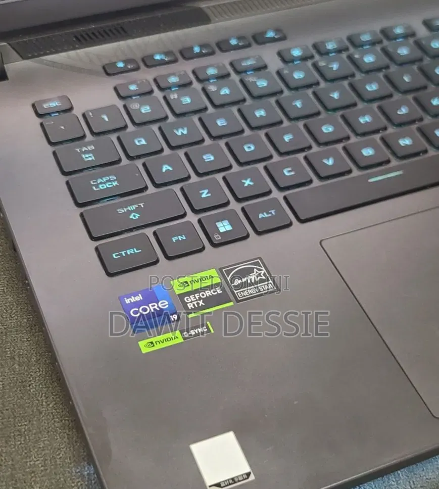 New Laptop Asus 16GB Intel Core i9 SSD 1T