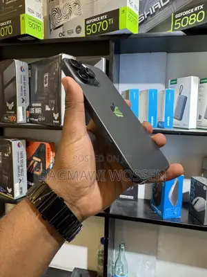 New Apple iPhone 16 Pro Max 256 GB Black