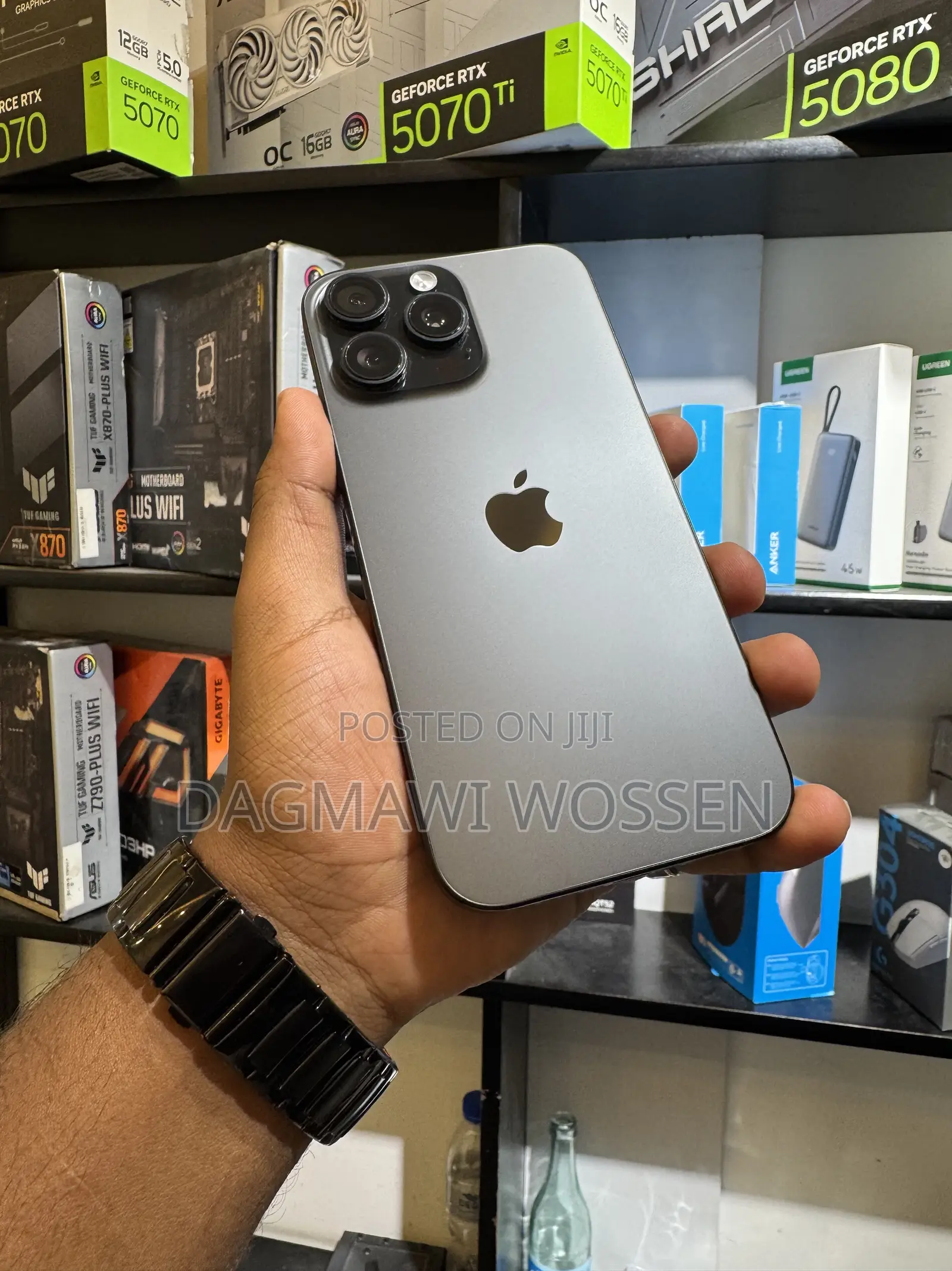 New Apple iPhone 16 Pro Max 256 GB Black