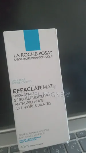 La Roche-Posay Effaclar Mat Mattifying Moisturizer (100% Original)