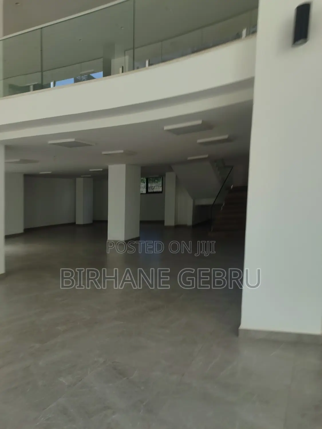 Space Rent for Resturan Cafe Berger and Other