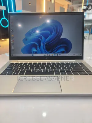 New Laptop HP EliteBook 840 G8 16GB Intel Core i7 SSD 512GB