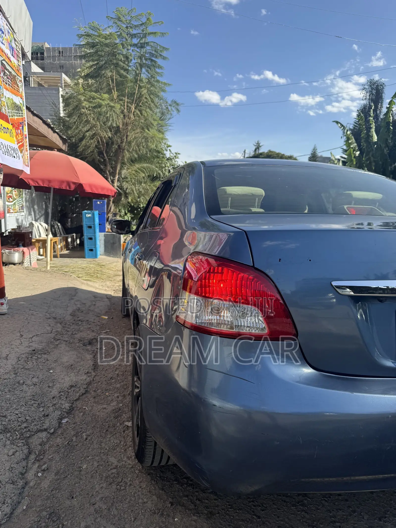 Toyota Yaris 2011 Blue