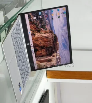 New Laptop HP Stream Notebook 16GB Intel Core i5 SSD 512GB