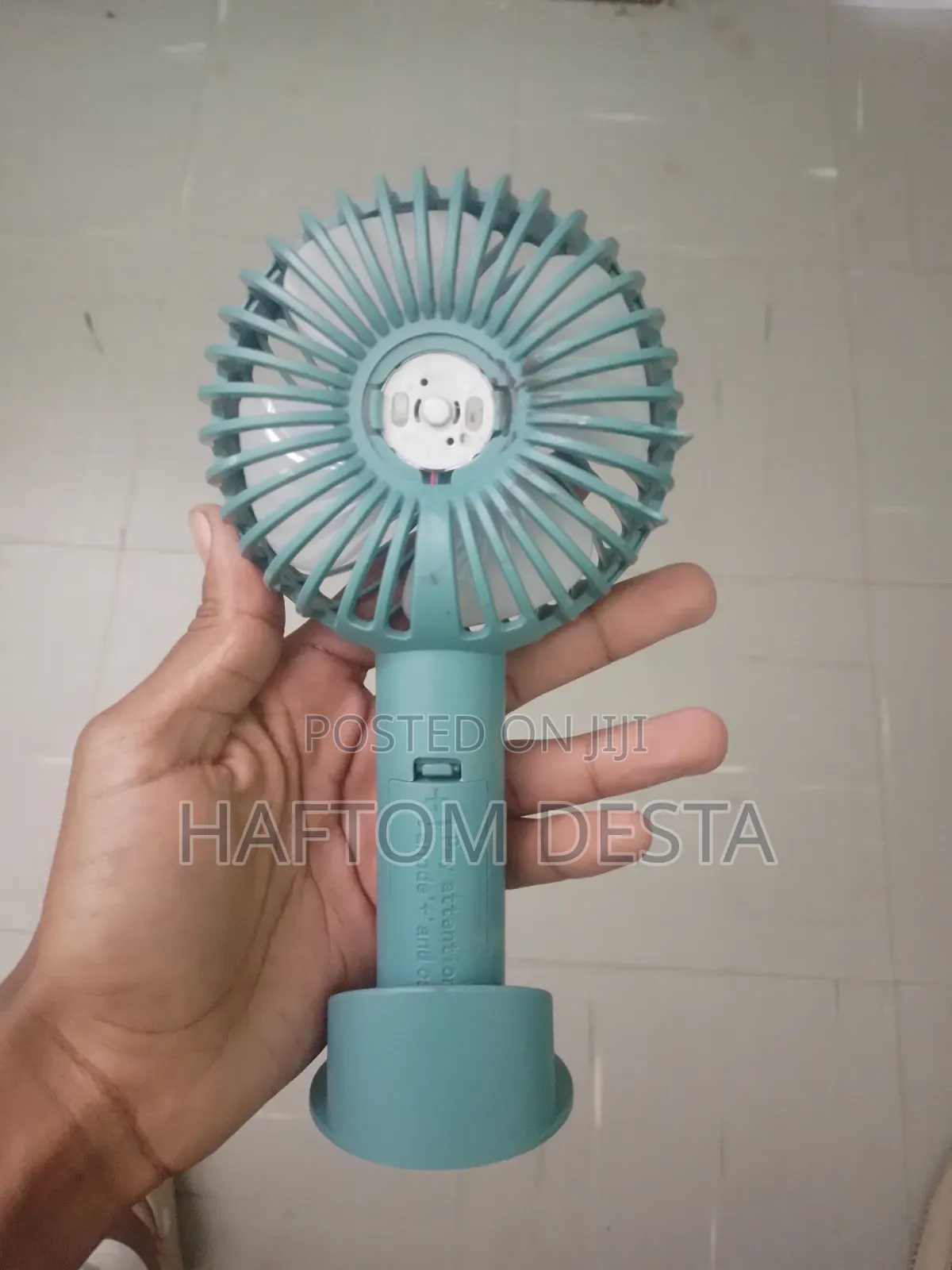 Mini Fan For Make Up And Hot Weather