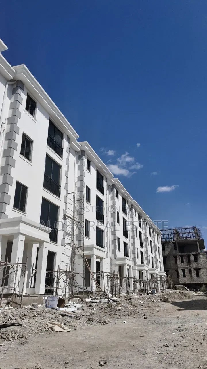 3bdrm Apartment in Metro, Bole for sale