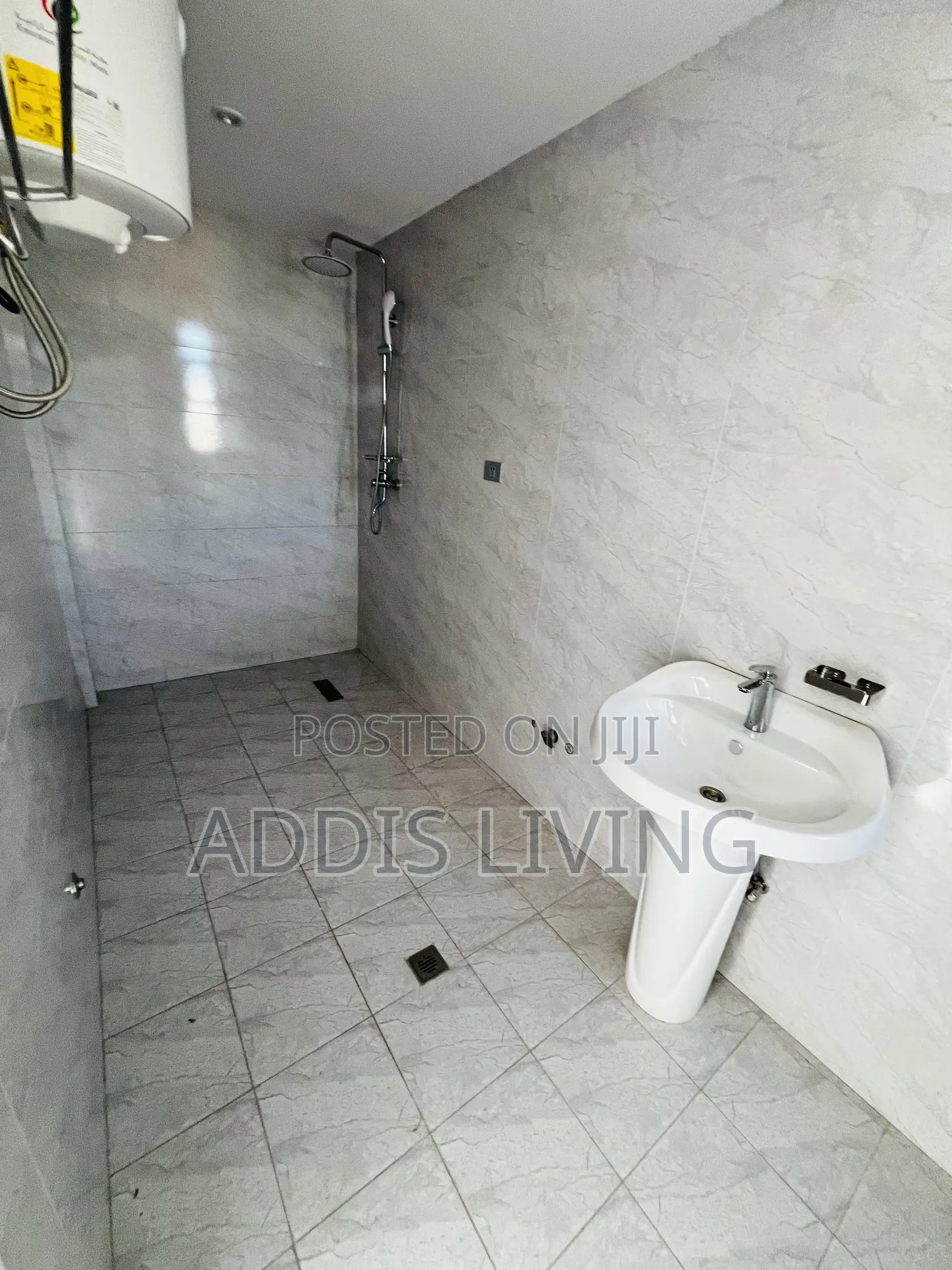 3bdrm Apartment in Bole for rent