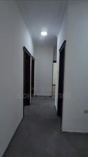 3bdrm Apartment in Metro, Bole for sale
