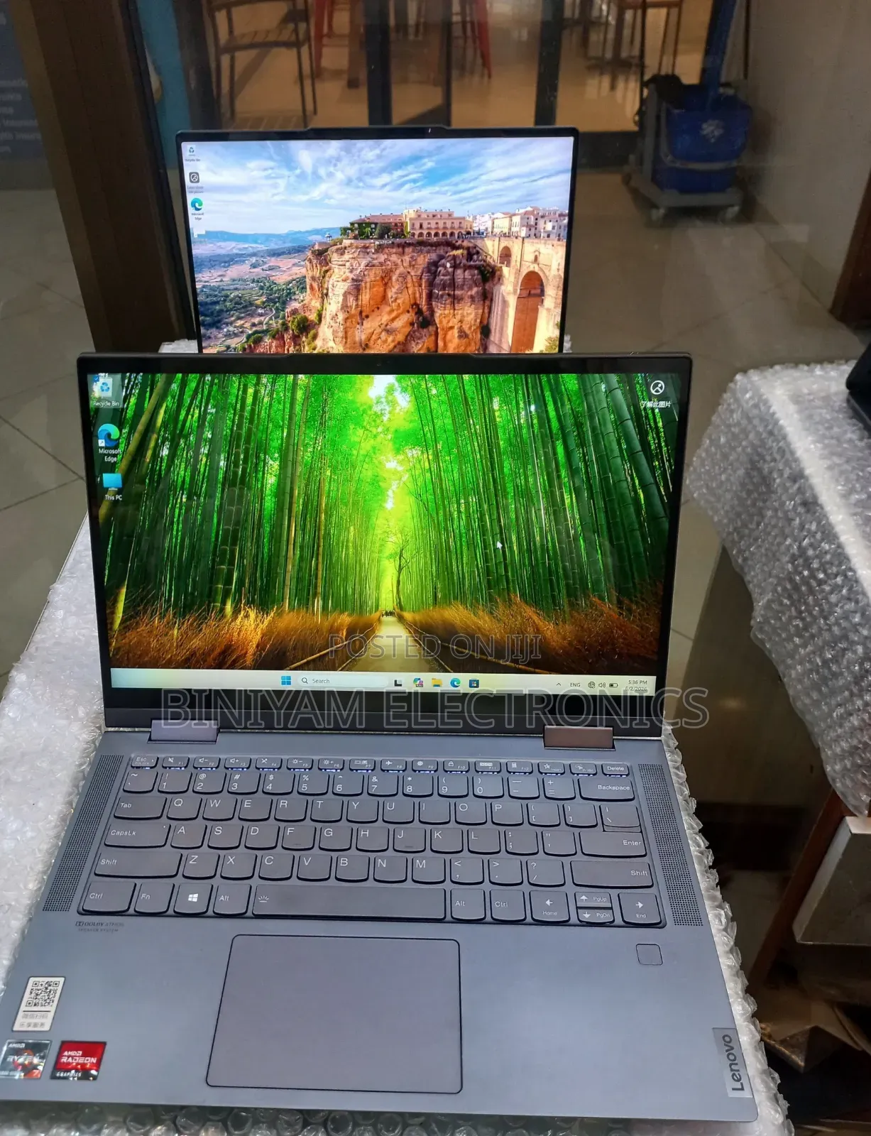 New Laptop Lenovo Yoga 7i 16GB AMD Ryzen 7 SSD 512GB