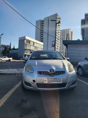 Toyota Yaris 2009 Silver
