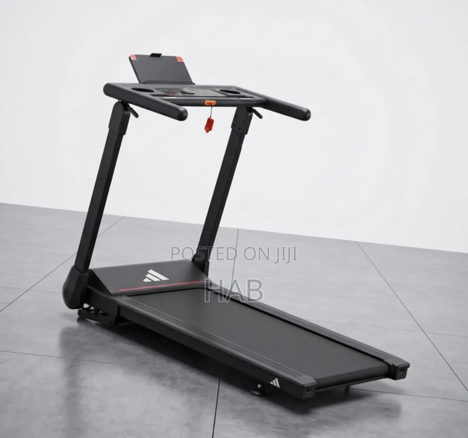 Treadmill Adidas T1 አስተማማኝ ብራን ቦታ ማይዝ ዘመናዊ
