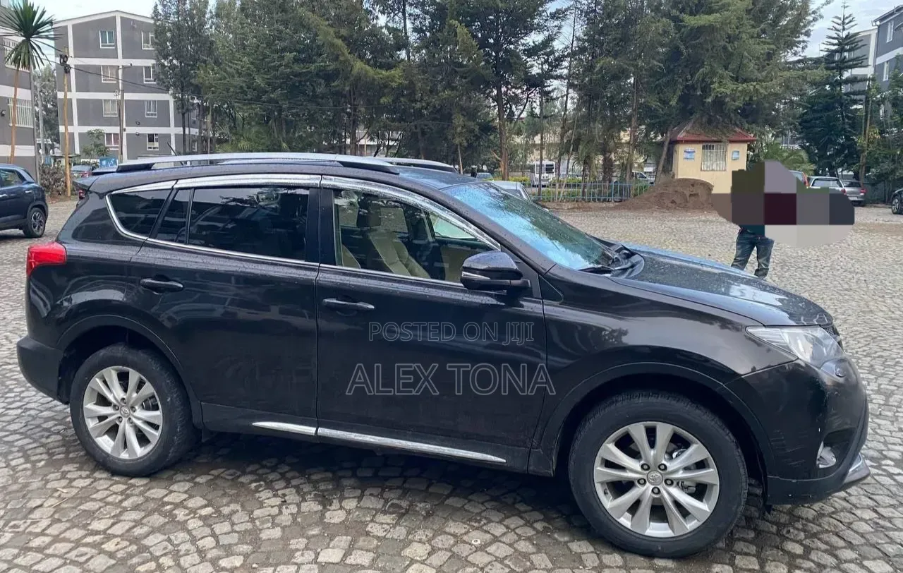 Toyota RAV4 2015 Black