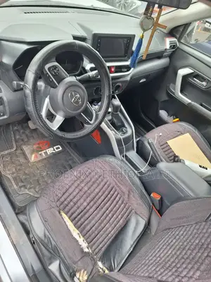 Toyota Raize 2023 Silver