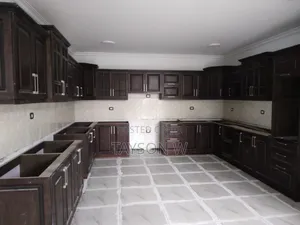 12bdrm House in Addis Ababa Semit, Bole for sale