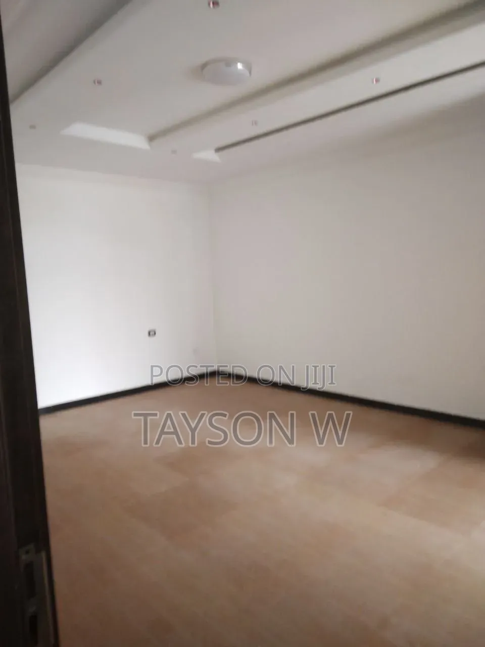 12bdrm House in Addis Ababa Semit, Bole for sale