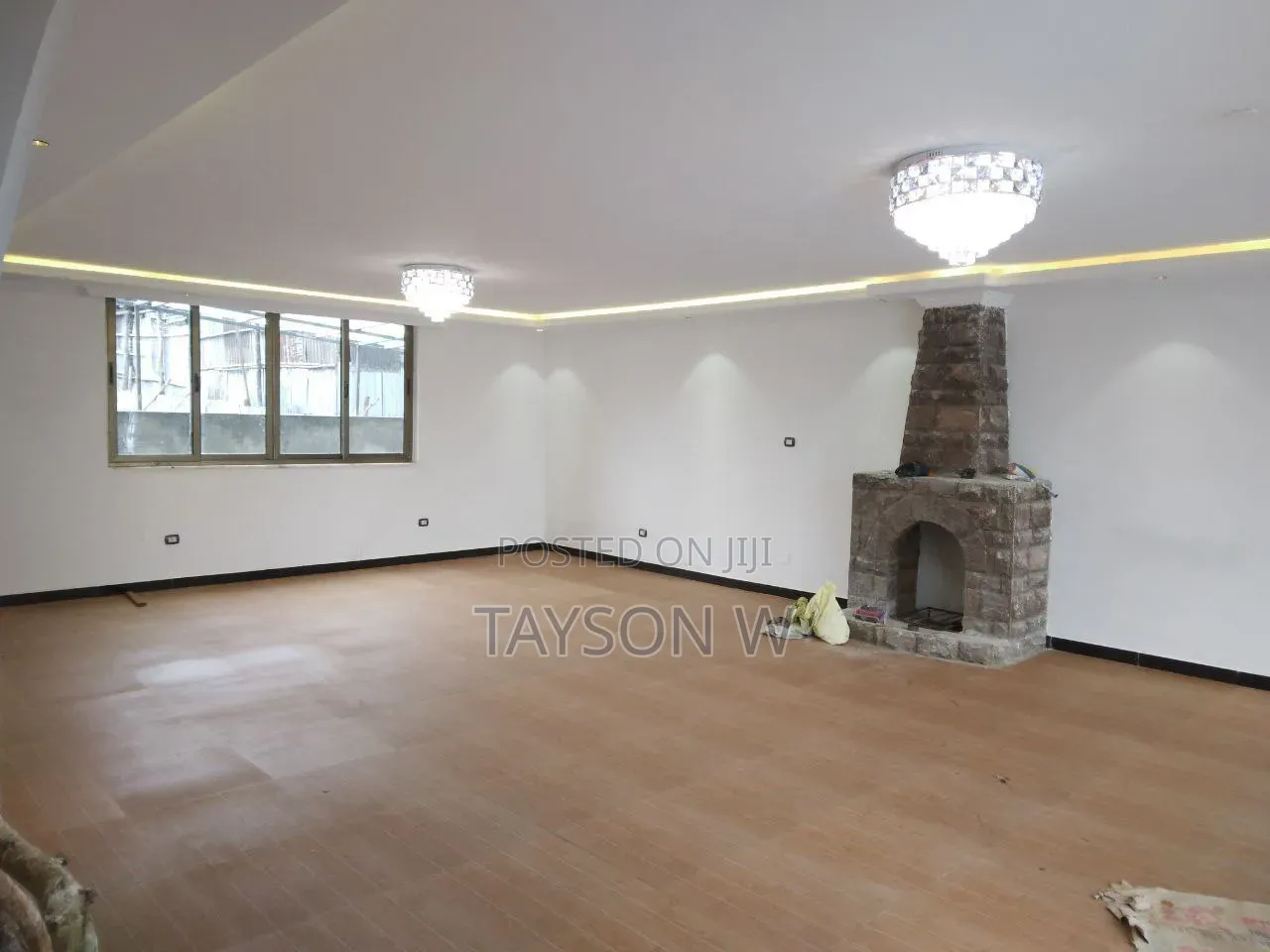 12bdrm House in Addis Ababa Semit, Bole for sale