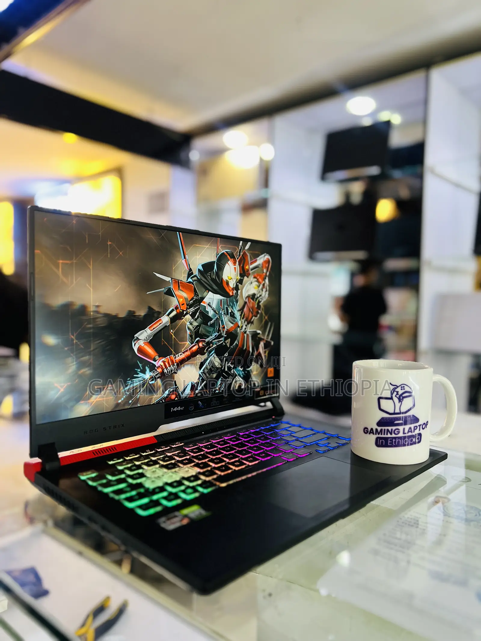 New Laptop Asus ROG Strix G15 16GB AMD Ryzen 7 SSD 512GB