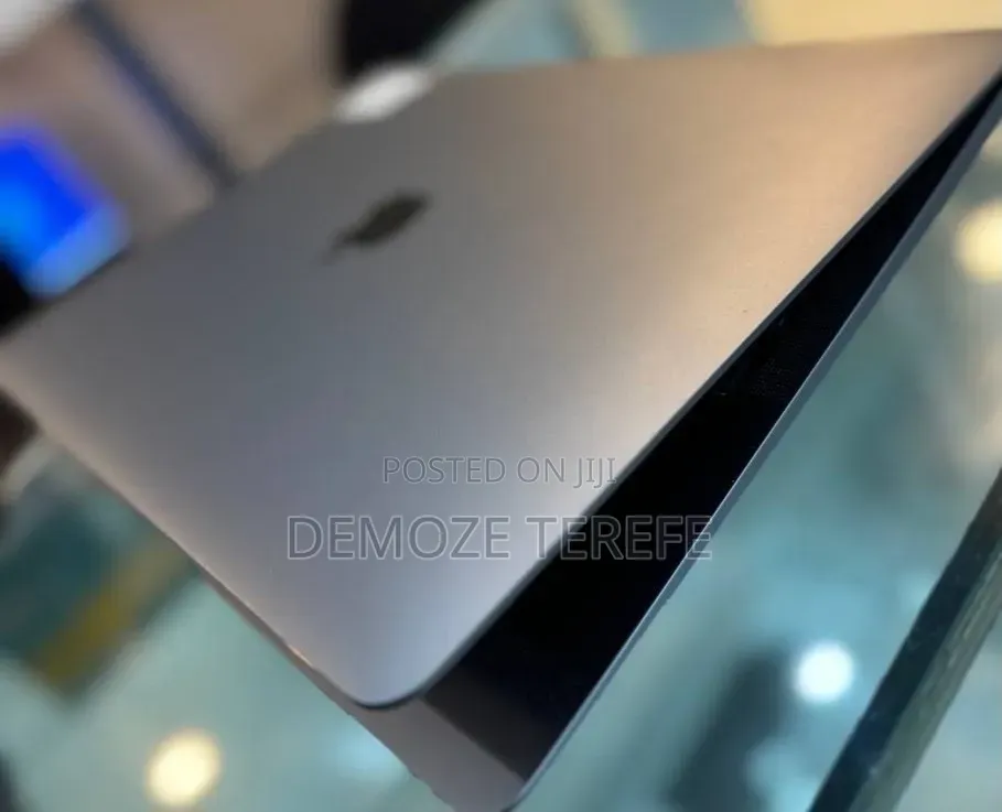 New Laptop Apple MacBook Air 2020 M1 16GB Apple M1 SSD 256GB