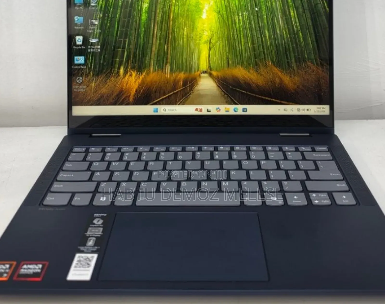 New Laptop Lenovo IdeaPad 520S 16GB AMD Ryzen 7 SSD 1T