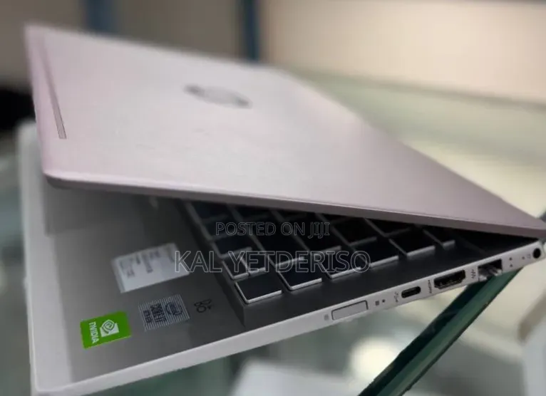 New Laptop HP Pavilion 10 8GB Intel Core i7 SSD 512GB