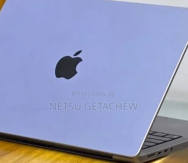 New Laptop Apple MacBook Pro 2020 M1 32GB Apple M1 Pro SSD 512GB
