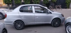 Toyota Platz 2004 Silver