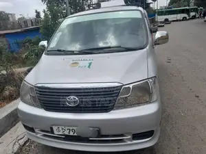 Toyota HiAce 2011 Silver