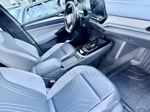Volkswagen ID.4 2023 Blue