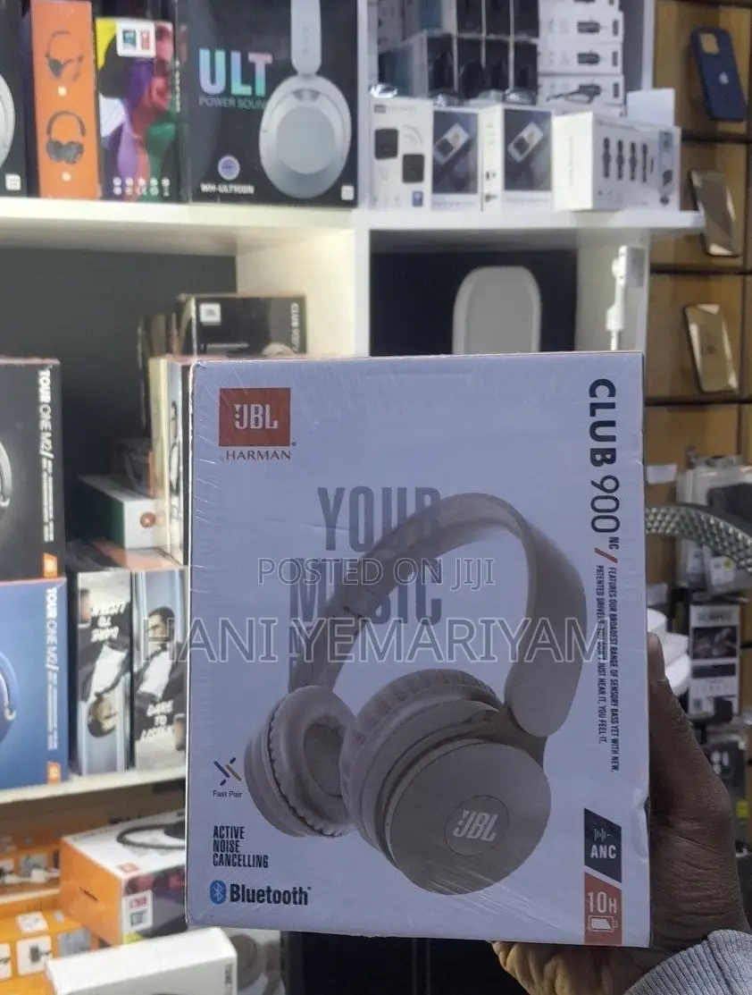 JBL Club 900