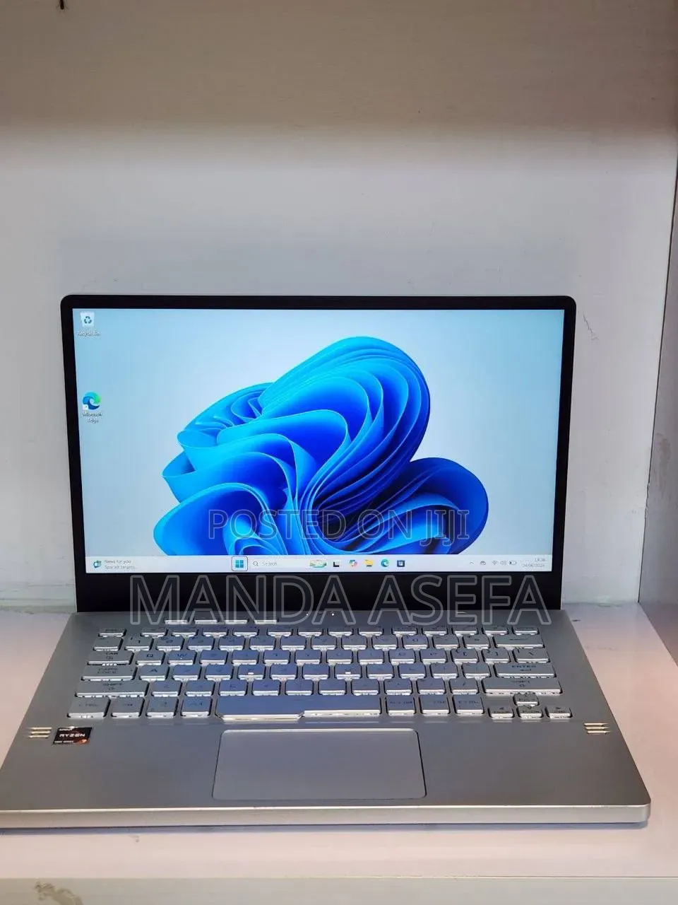 New Laptop Asus ROG Zephyrus G14 16GB AMD Ryzen 7 SSD 512GB