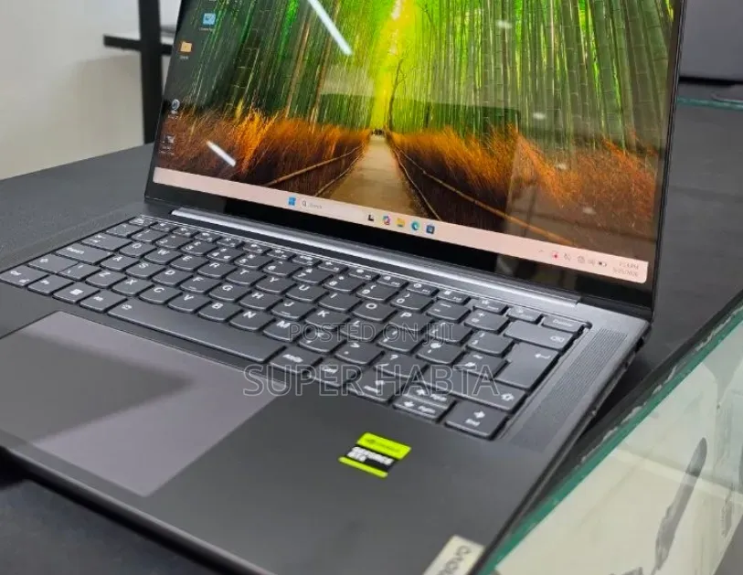 New Laptop Lenovo Yoga 2 32GB AMD Ryzen 7 SSD 512GB