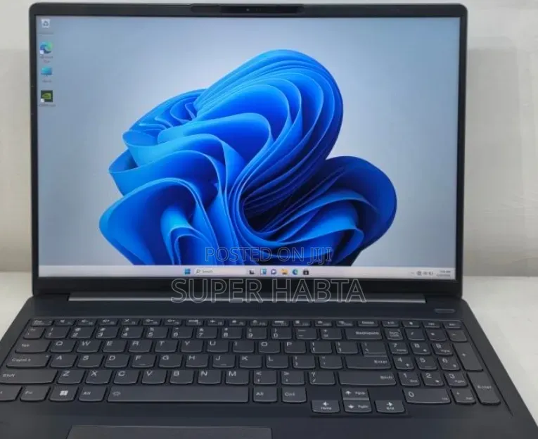 New Laptop Lenovo IdeaPad 1 16GB AMD Ryzen 7 SSD 512GB
