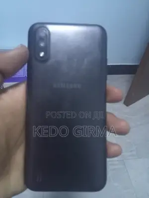 Samsung Galaxy A01 16 GB Black