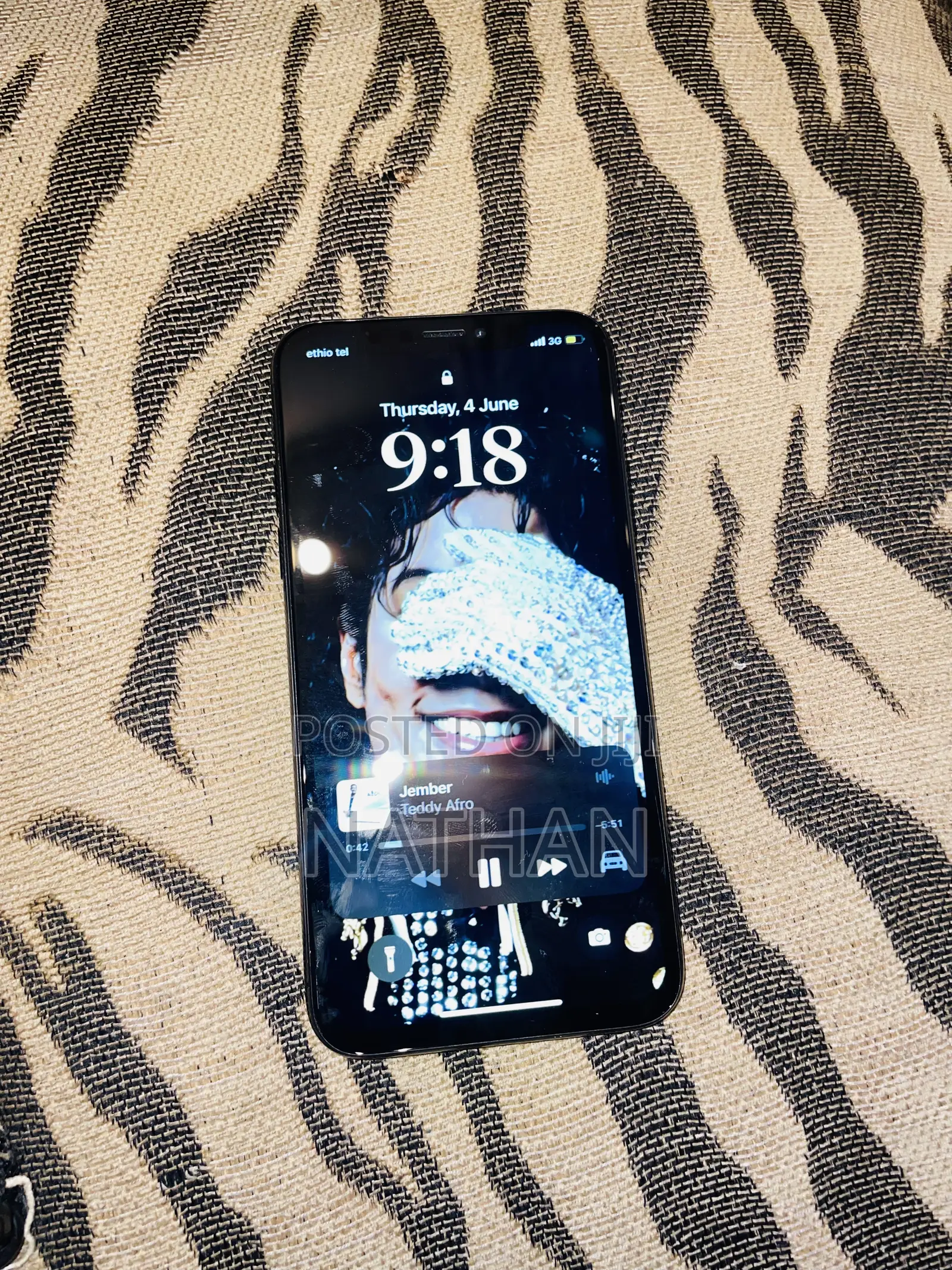 Apple iPhone X 64 GB Black