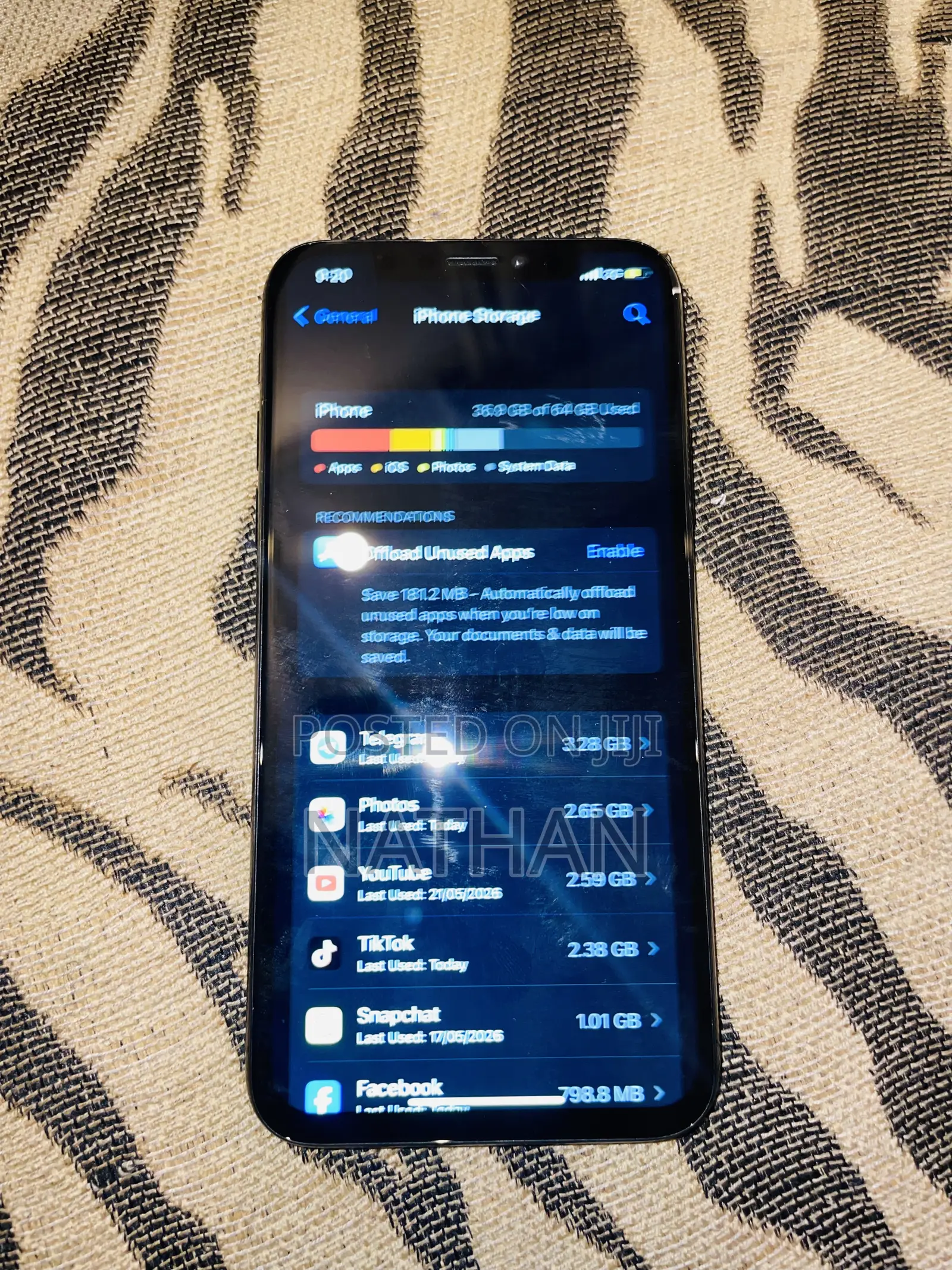 Apple iPhone X 64 GB Black