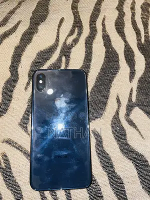Apple iPhone X 64 GB Black