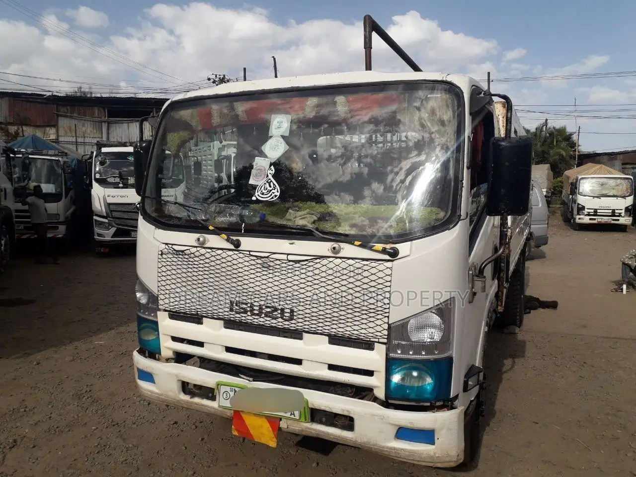 2015 Isuzu Obama