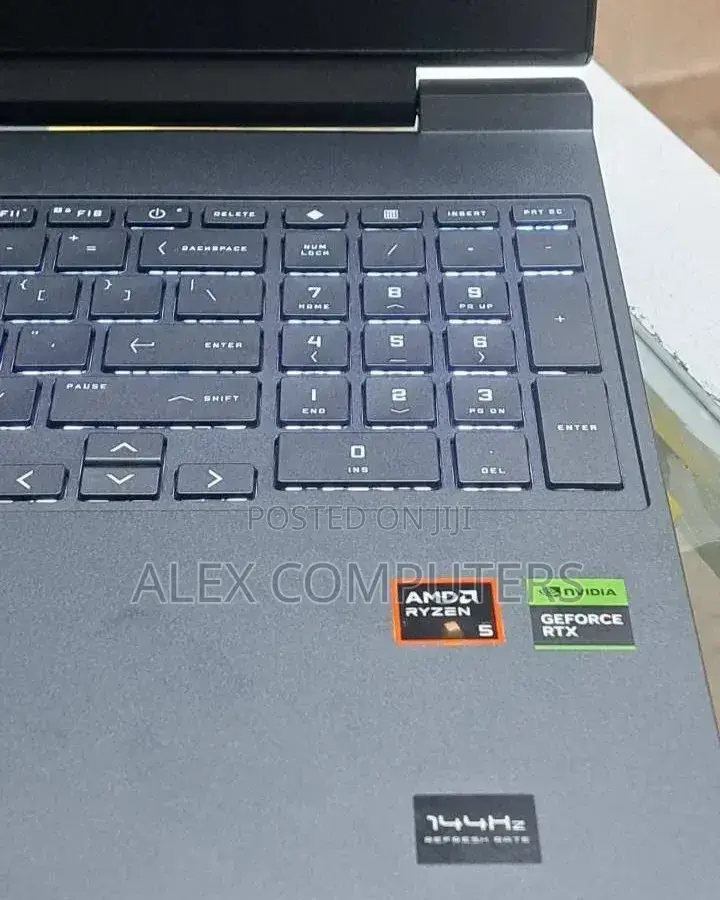 New Laptop HP Victus 16 16GB AMD Ryzen 5 SSD 512GB