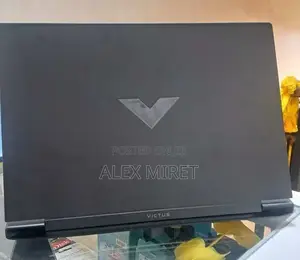 New Laptop HP Victus 16 16GB AMD Ryzen 5 SSD 512GB