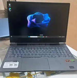 New Laptop HP Victus 16 16GB AMD Ryzen 5 SSD 512GB