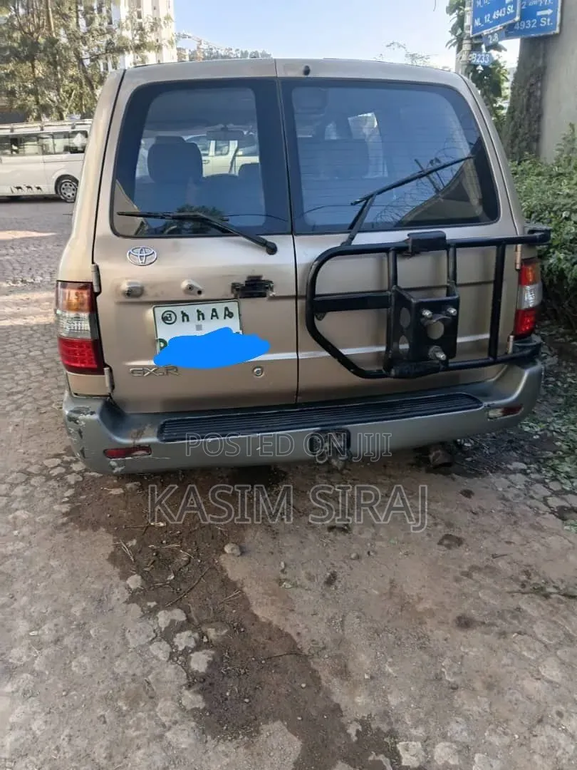Toyota Land Cruiser 100 4.2 TD 2004 Blue
