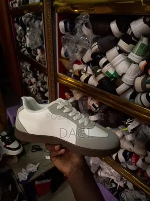 Comfortable Adidas Samba Unisex