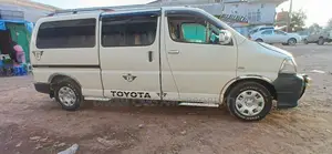Toyota HiAce 2011 White
