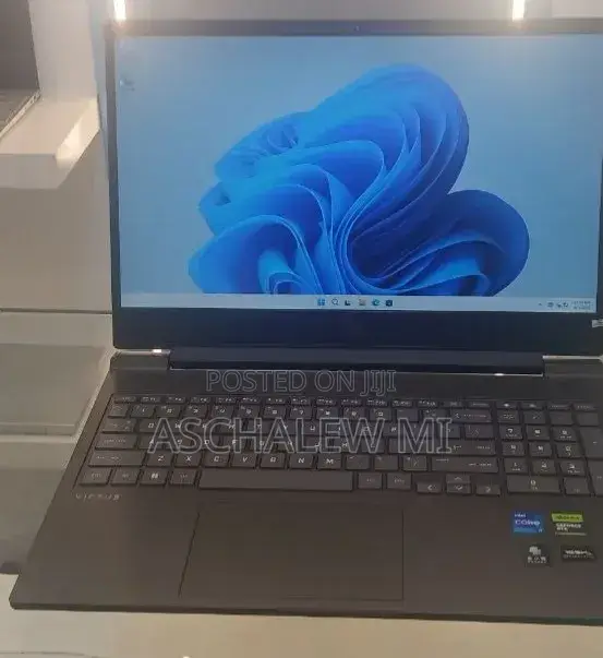 New Laptop HP Victus 16 16GB Intel Core i7 SSD 1T