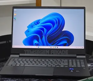New Laptop HP Victus 16 16GB Intel Core i7 SSD 1T