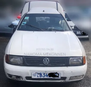 Volkswagen Caddy 2003 White