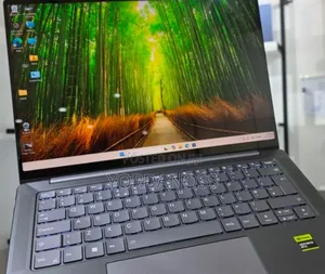 New Laptop Lenovo 32GB AMD Ryzen 7 SSD 512GB