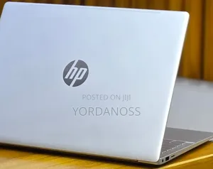 New Laptop HP Pavilion 13 16GB Intel Core i5 SSD 512GB